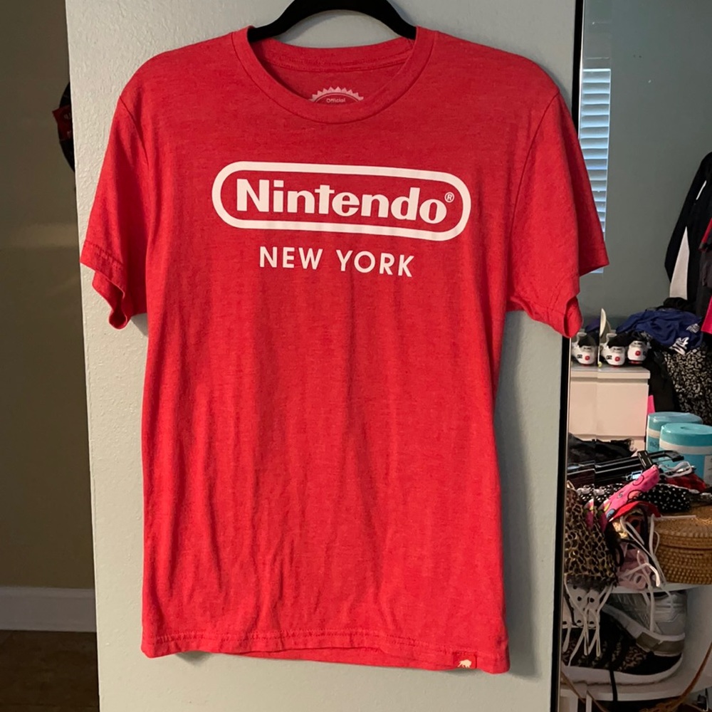 Nintendo New York logo tee